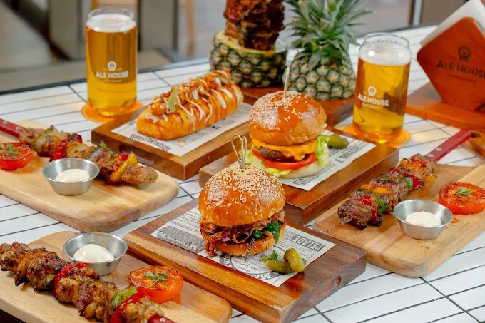 Ale House Riverside Bar Bangkok | Craft Beer & Cocktails at Millennium Hilton photo 7