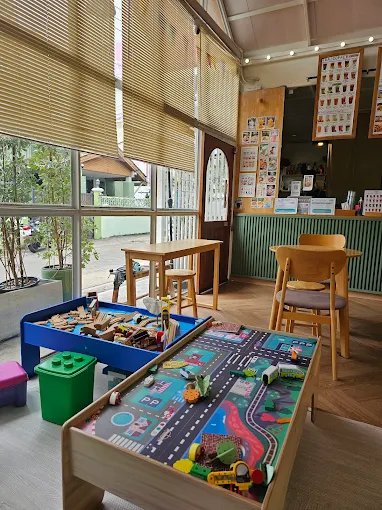 Banana Tree Horse Kids Cafe Bangkok | Kids Cafe & Playground in Huai Khwang photo 4