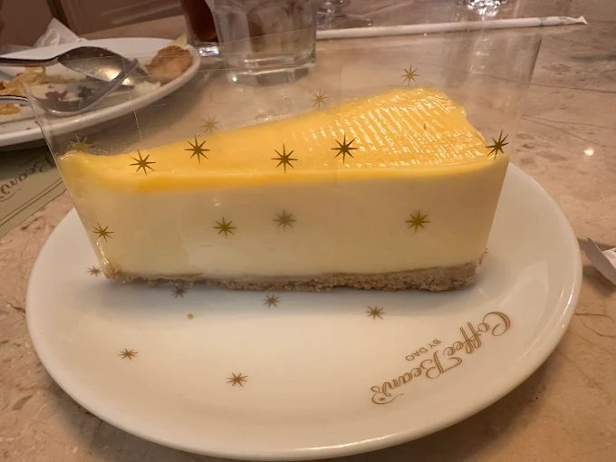 Coffee Beans By Dao Ekkamai 12 Bangkok | Cakes, Thai Food & Cafe Dining photo 4