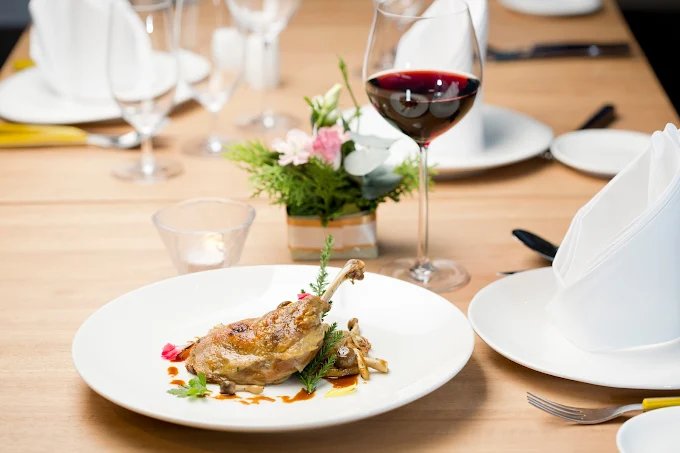 Glasshouse at Sindhorn Bangkok | Dining Pavilion on Wireless Road photo 6