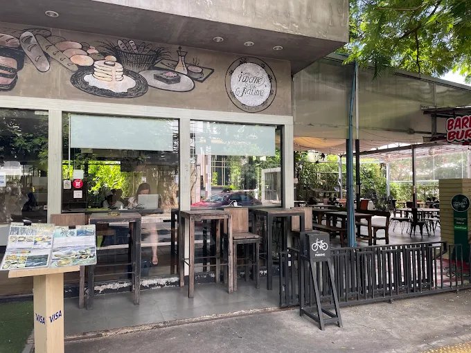 Iwane Goes Nature Bangkok | Pancakes & Garden Cafe on Sukhumvit 23