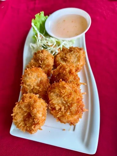 Kitchen Starlight Tigers Bangkok | Local Thai Waterside Restaurant Near Nawamin 66 photo 4
