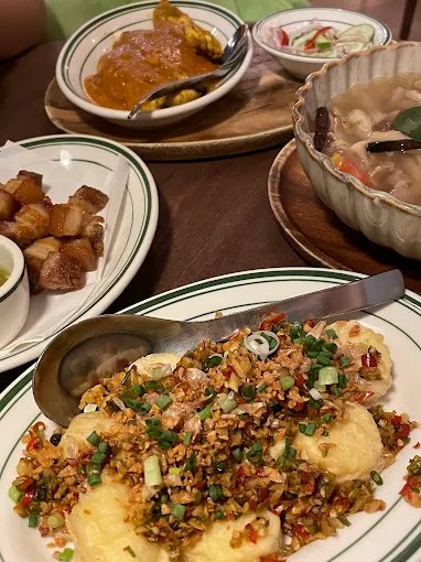 Lon Lon Local Diner Bangkok | Modern Thai-Chinese Khao Tom Diner in Silom photo 10