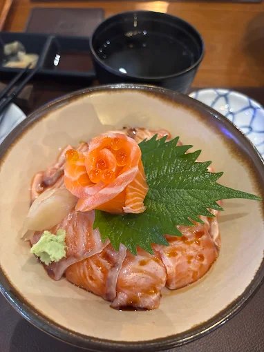MAGURO Esplanade Ratchada Bangkok | Premium Japanese & Sushi Restaurant photo 6