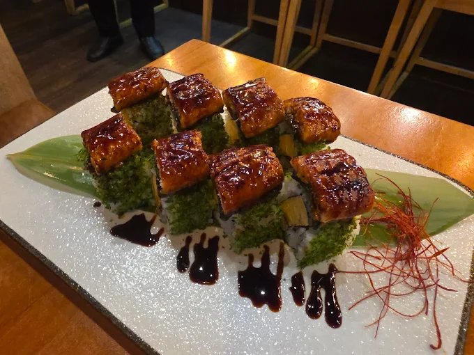 MAGURO Esplanade Ratchada Bangkok | Premium Japanese & Sushi Restaurant photo 8