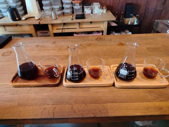 Mother Roaster Talat Noi Bangkok | Hidden Specialty Coffee Roaster in Charoen Krung photo 3