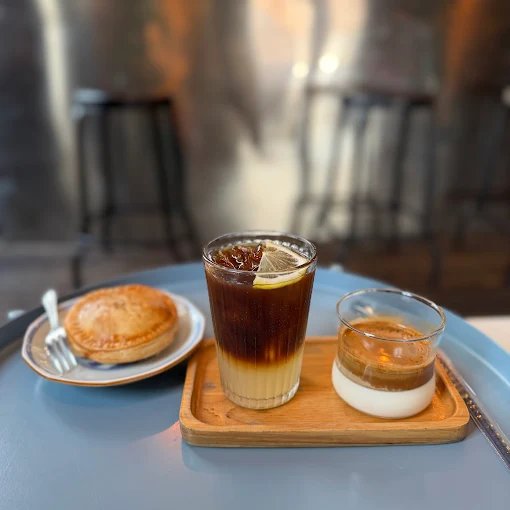 Mother Roaster Talat Noi Bangkok | Hidden Specialty Coffee Roaster in Charoen Krung photo 6