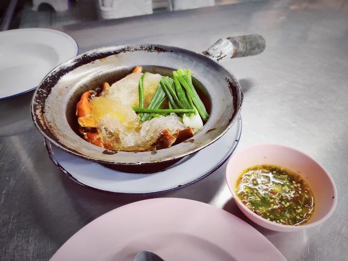 Somsak Claypot Crab Krung Thon Buri BTS | Famous Crab & Prawn Glass Noodles in Bangkok photo 10