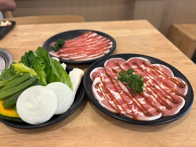 Tare Yakiniku Bangkok | Japanese BBQ & Thai Wagyu on Krung Thon Buri photo 2