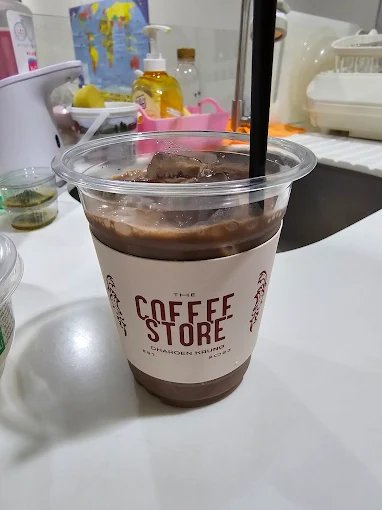 The Coffee Store Charoenkrung Bangkok | Hidden Coffee House in Talat Noi photo 3