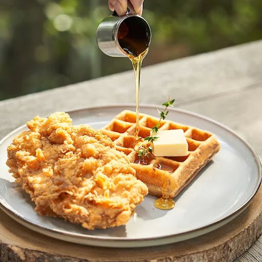 The Hub Cafe and Eatery Bangkok | Garden Cafe & Thai-Fusion Dining in Suan Luang photo 4