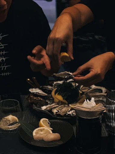 The Oyster Bar x Ramkhamhaeng 164 Bangkok | Oyster & Seafood Bar in Min Buri photo 11
