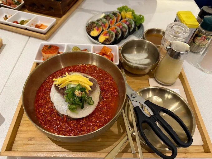 The Tang One Bangkok | Korean Restaurant at The Storeys One Bangkok photo 3