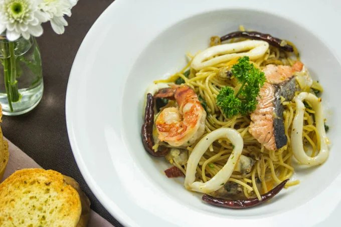 White Flower Factory Siam Square One | Thai Food, Cakes & Cafe in Bangkok photo 6