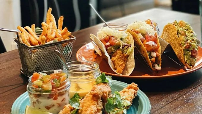 Wraptor Ari Bangkok | Tex-Mex Wraps, Tacos and Burritos in Ari photo 2